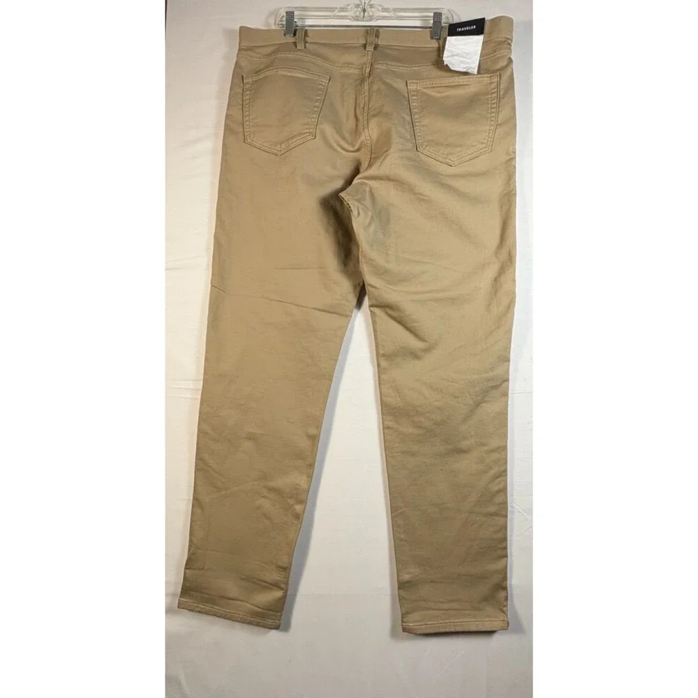 Banana Republic Men’s Travelers Athletic‎ Tapered Fit 40x34 NWT